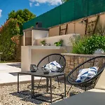 Nona Nina Villa
